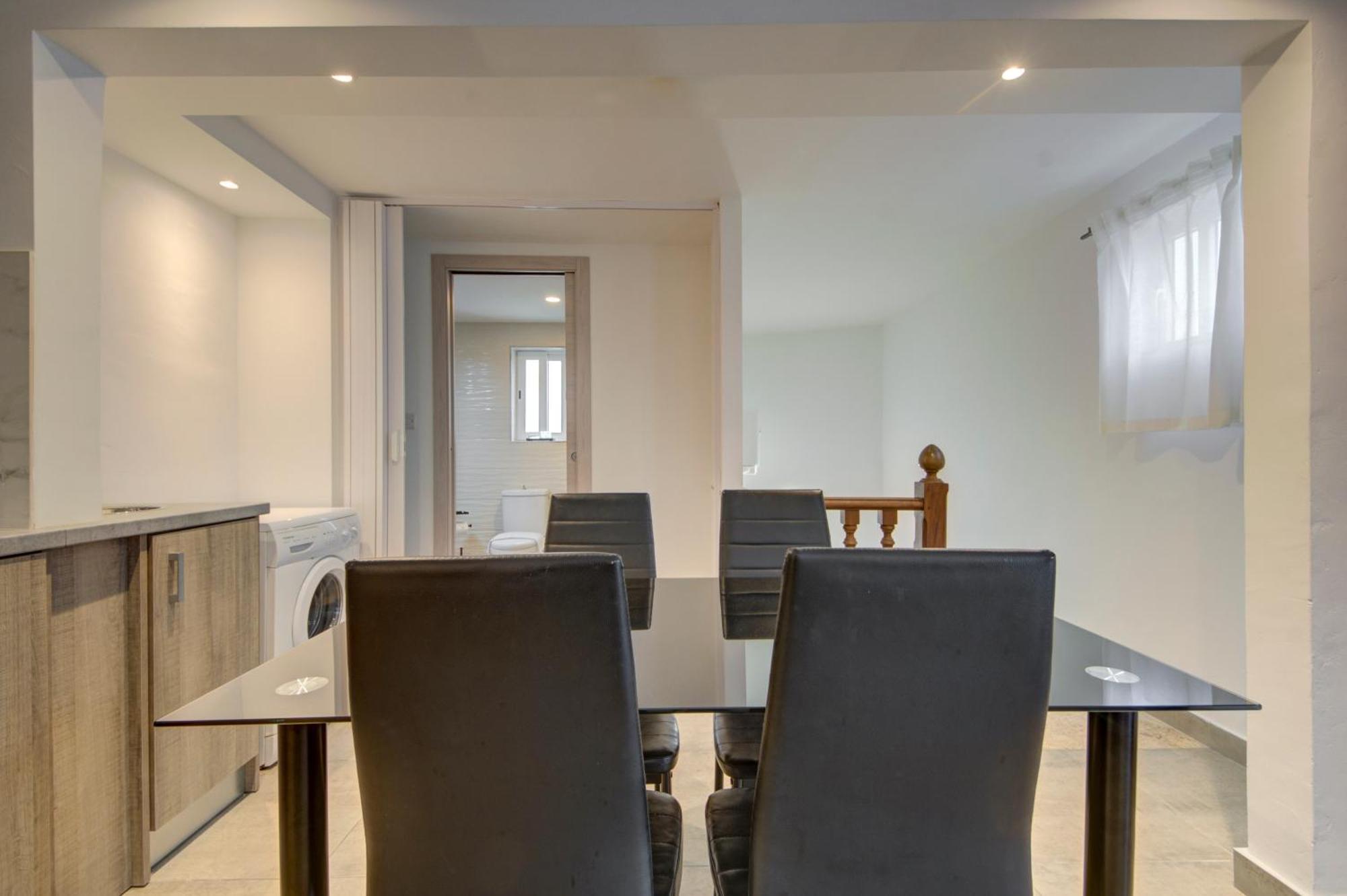 CARO Boutique Guest House San Ġwann Extérieur photo