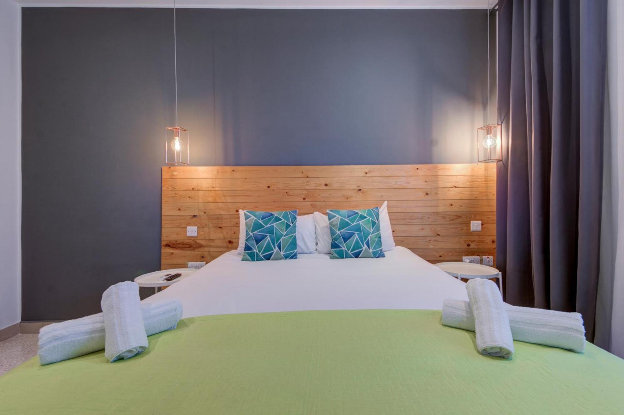 CARO Boutique Guest House San Ġwann Extérieur photo